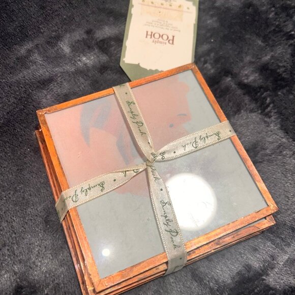 Winnie the Pooh Coaster Set of 4 Glass Metallic edges. New - Picture 2 of 5